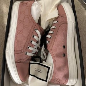 Gucci Sneakers